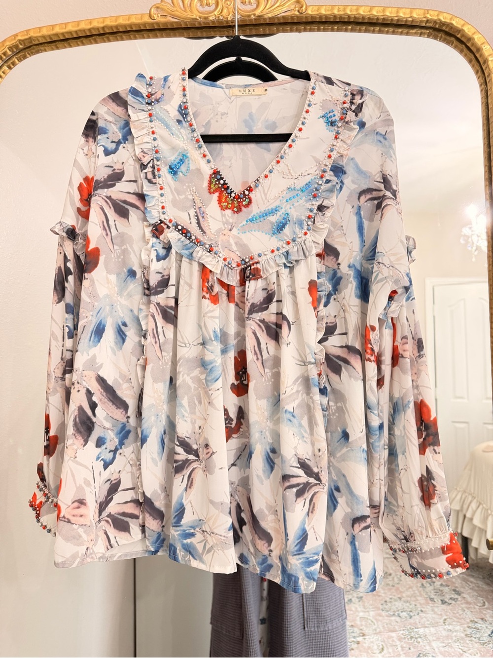 Luxe Watercolor Floral Ruffle V-Neck Blouse - White/Blue/Red